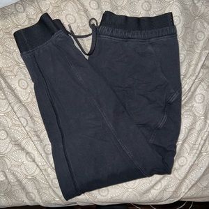 Lululemon joggers